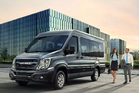 hire tempo traveller in udaipur